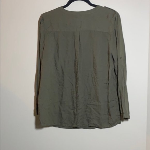 Gap factory long sleeve olive green top medium - Picture 2 of 4